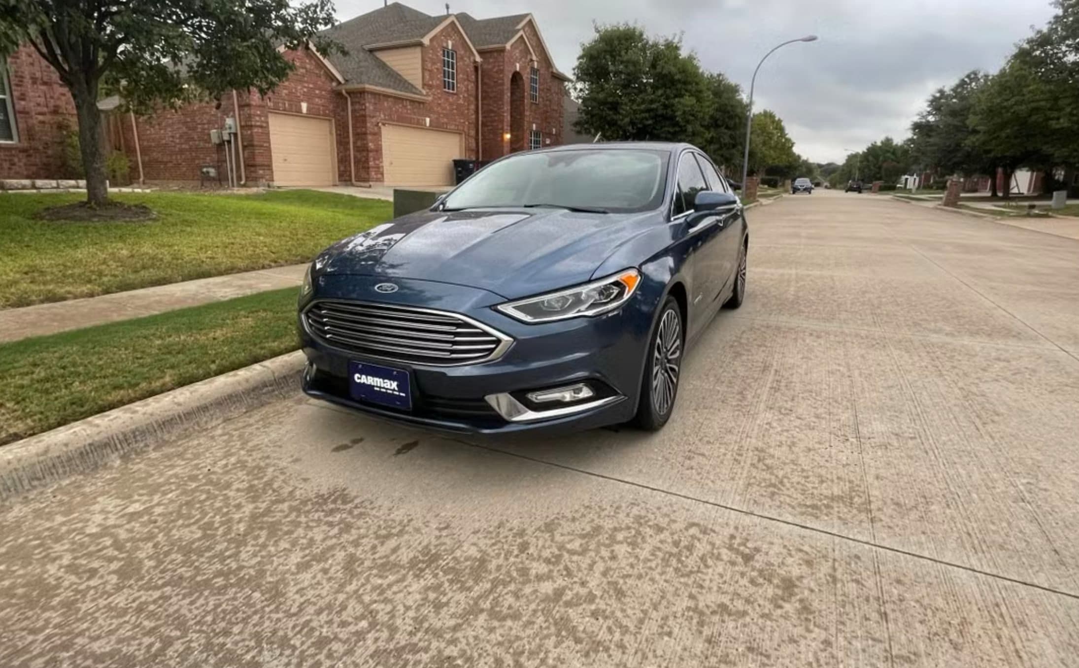 FORD FUSION HYBRID