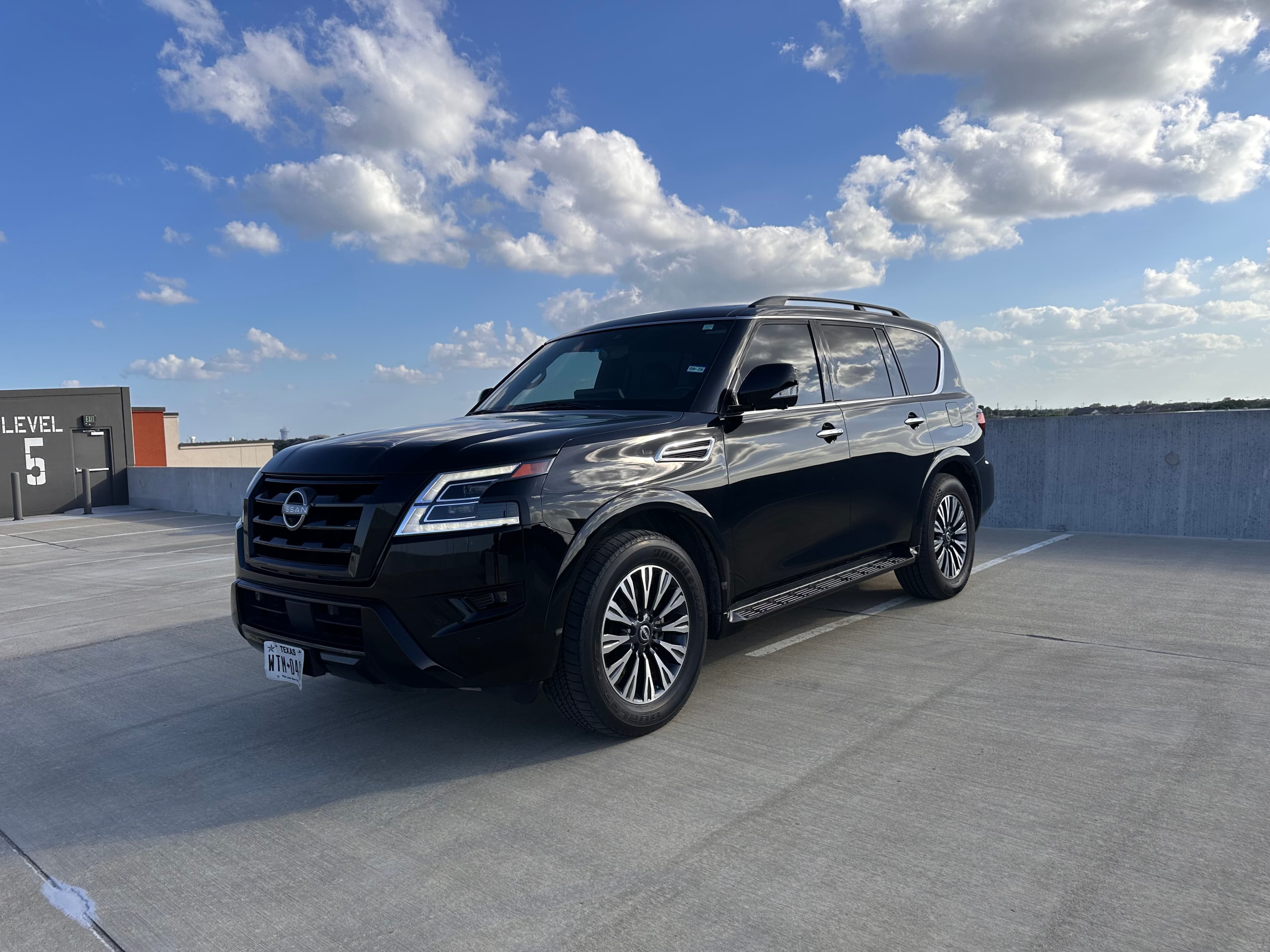 Nissan Armada