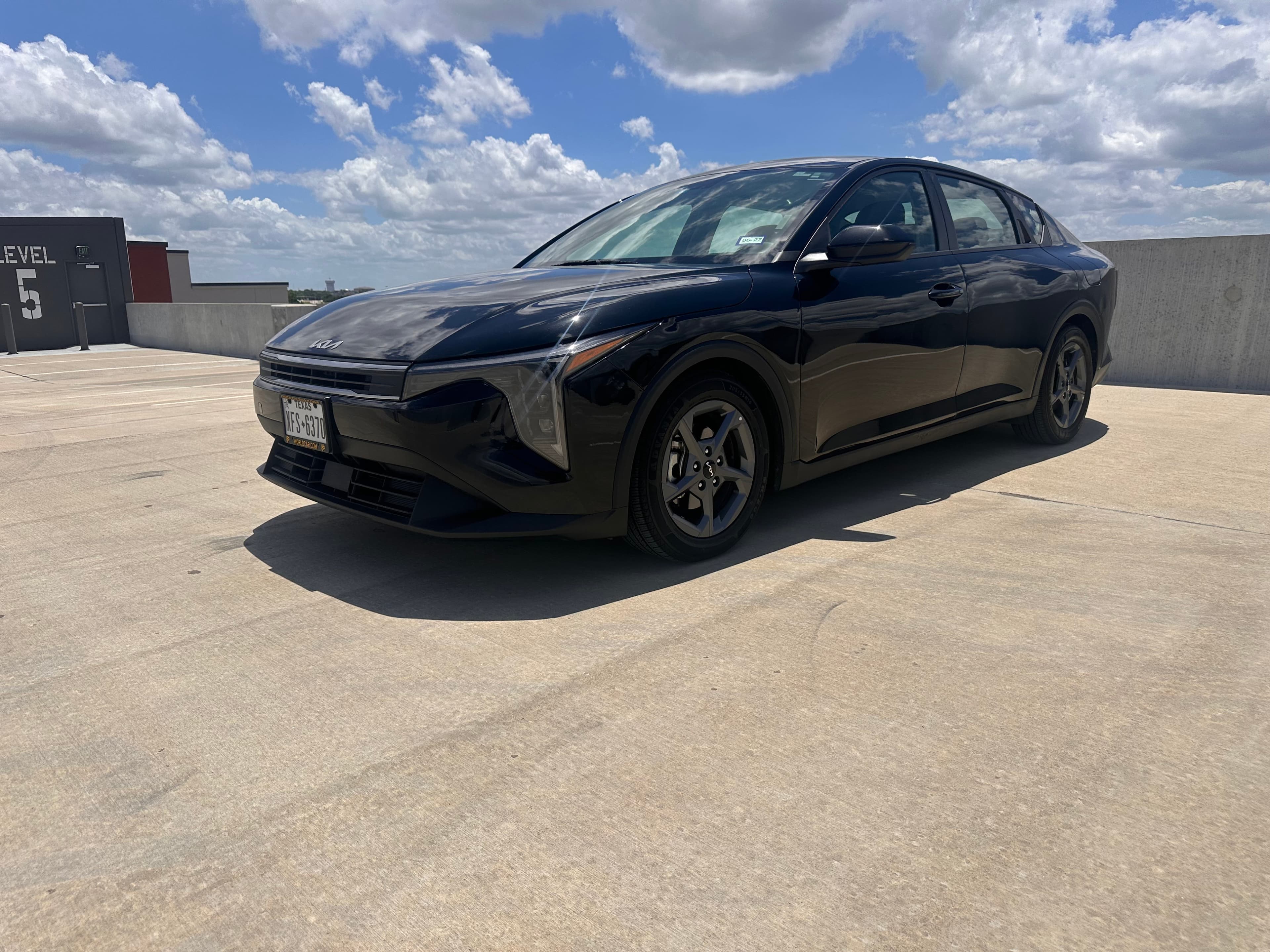 Kia K4