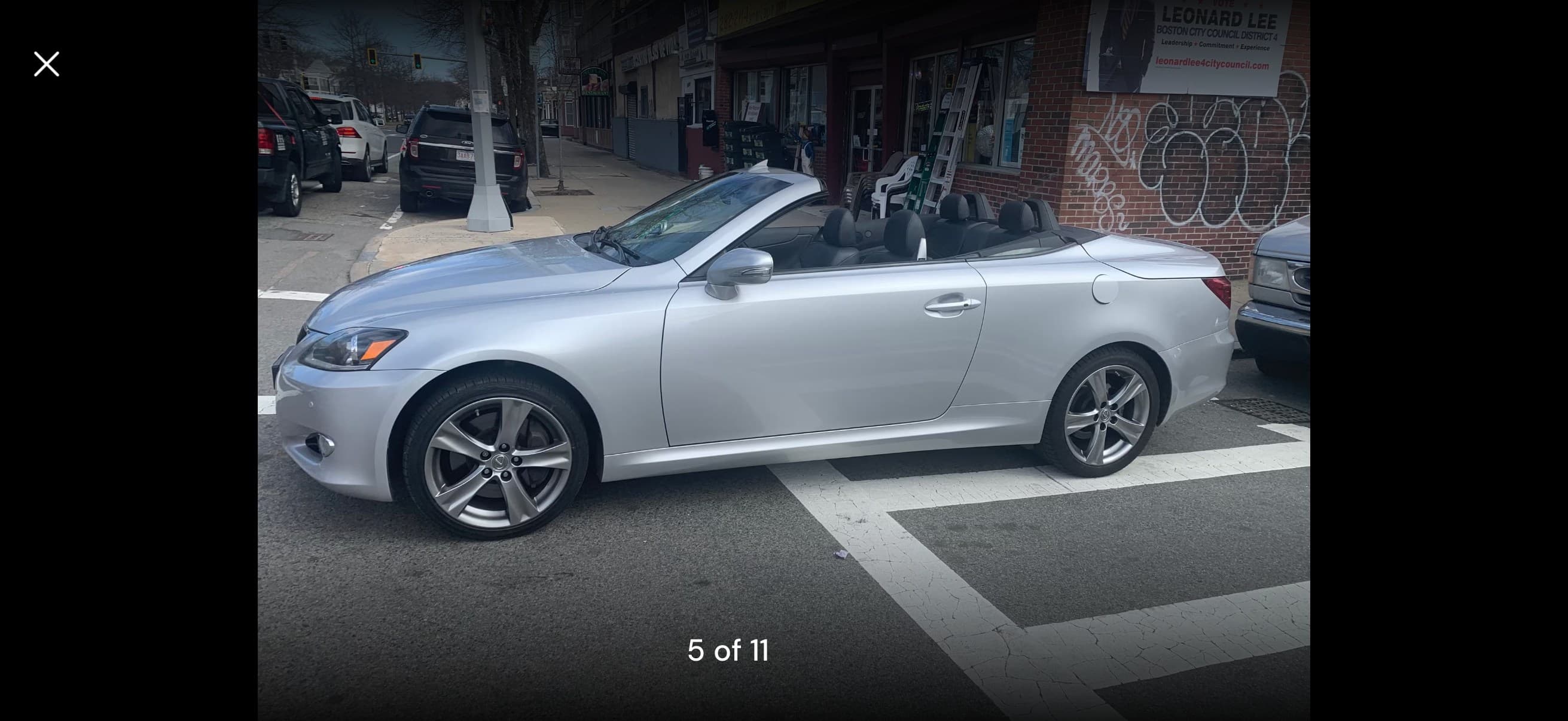 Lexus IS