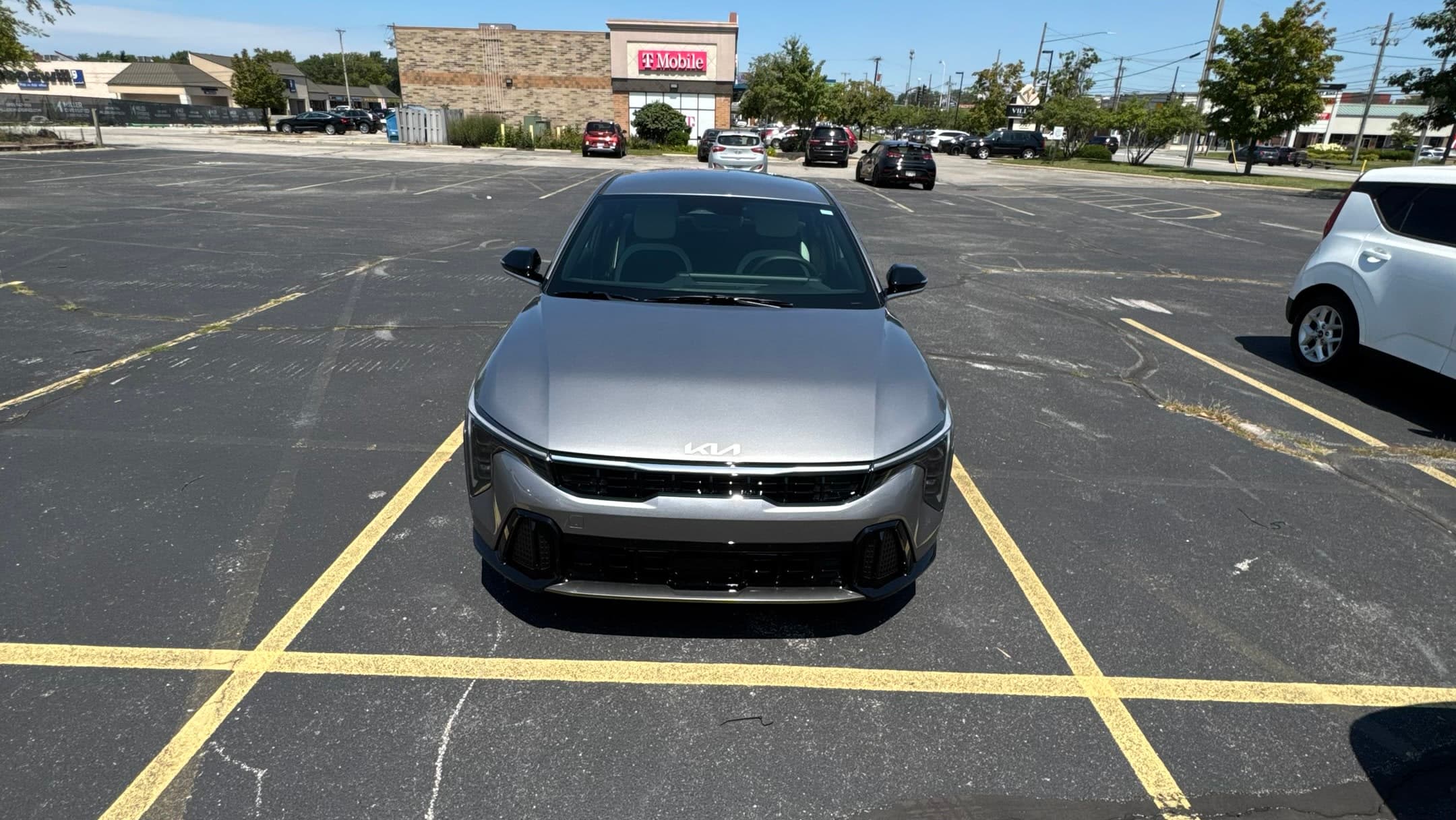 Kia K4