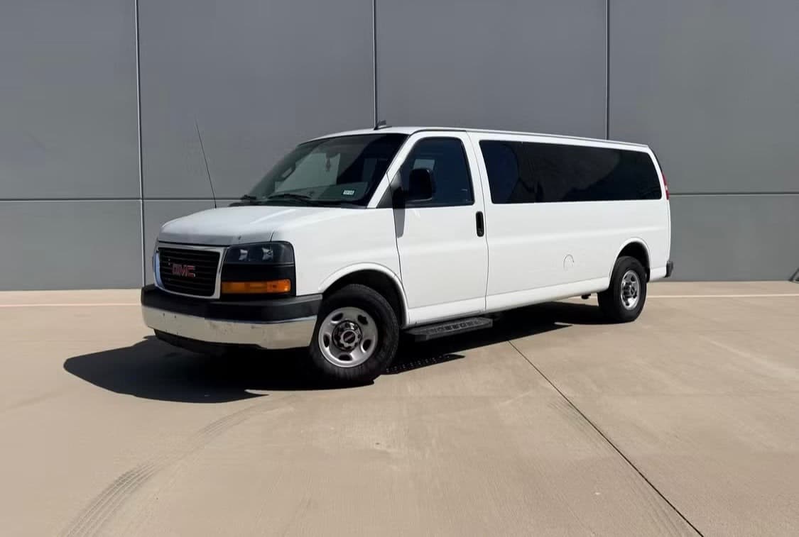 GMC Savana