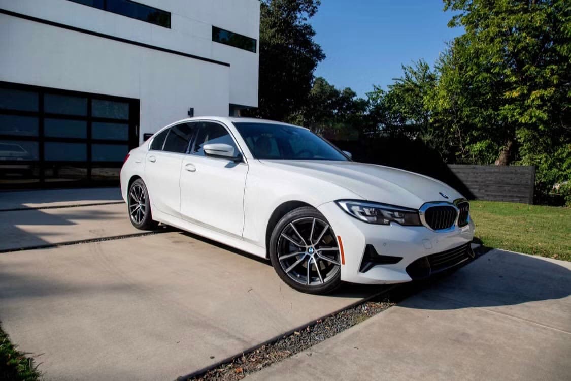 BMW 330i