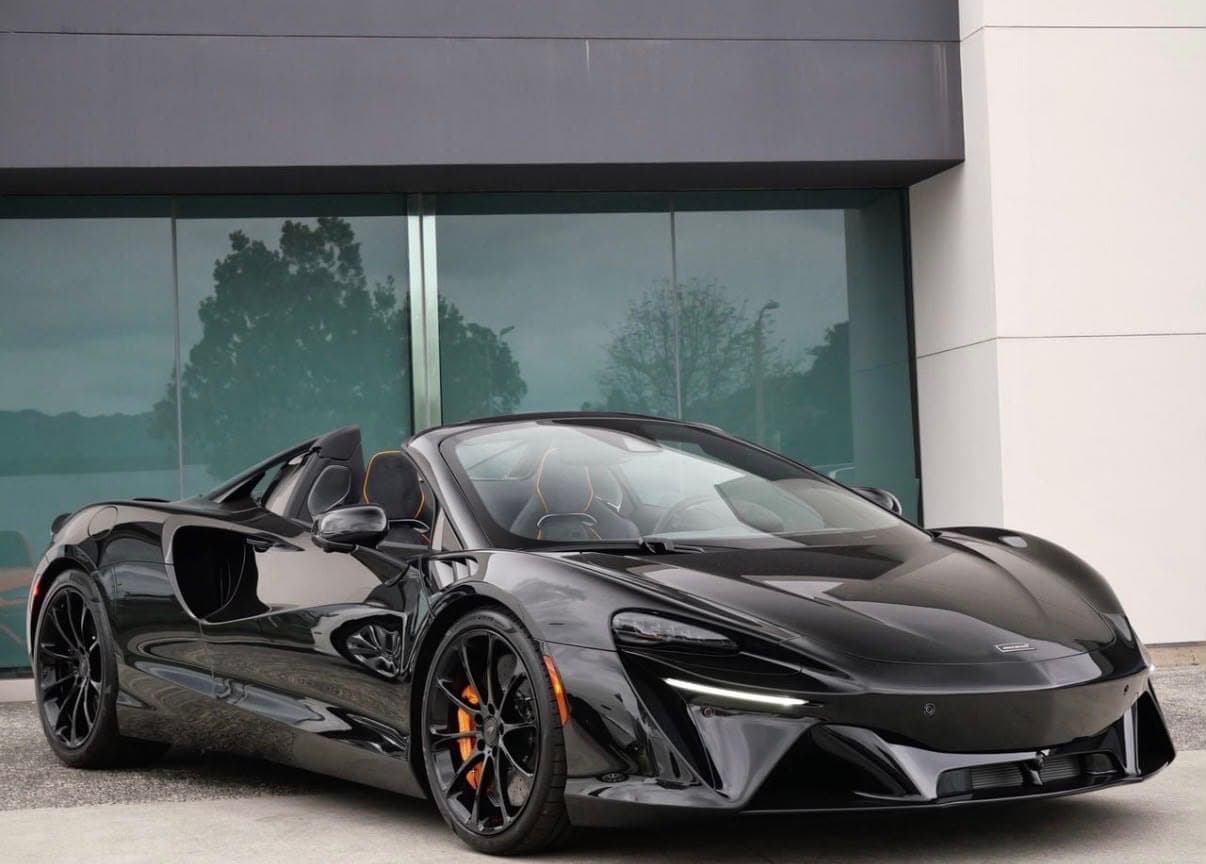 MCLAREN ARTURA SPIDER