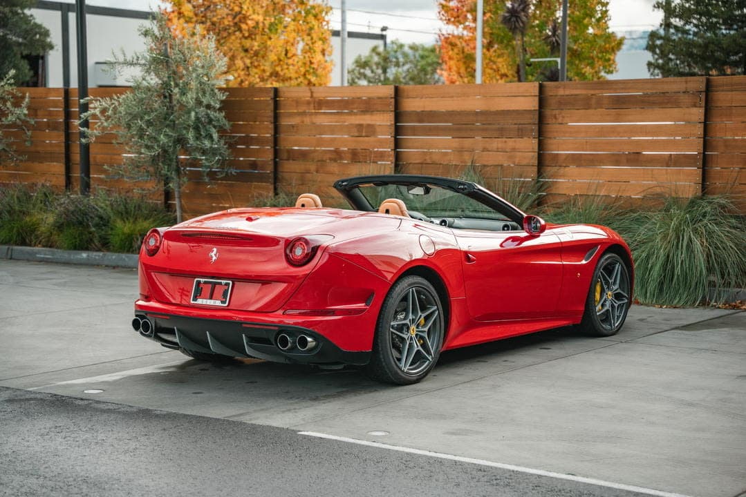 Ferrari California T